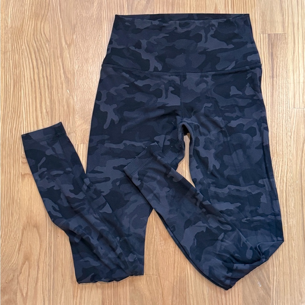 Lululemon size 6 align leggings camo